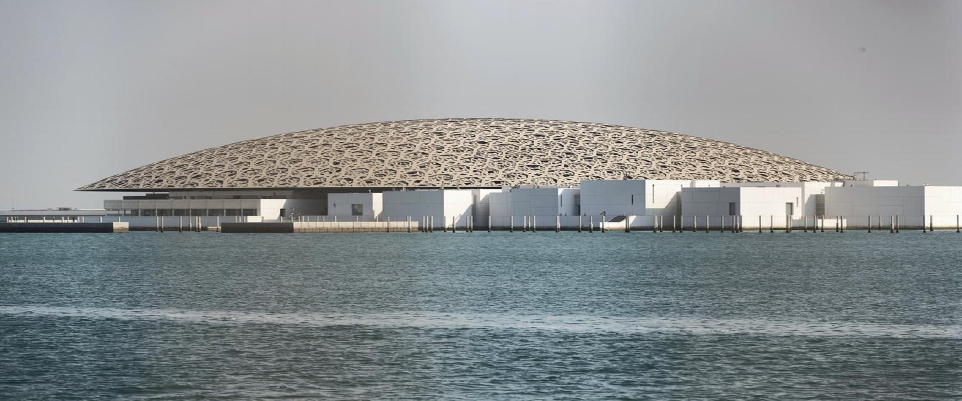 Abu Dhabi Tour + Louvre Museum - Sightseeing Tours